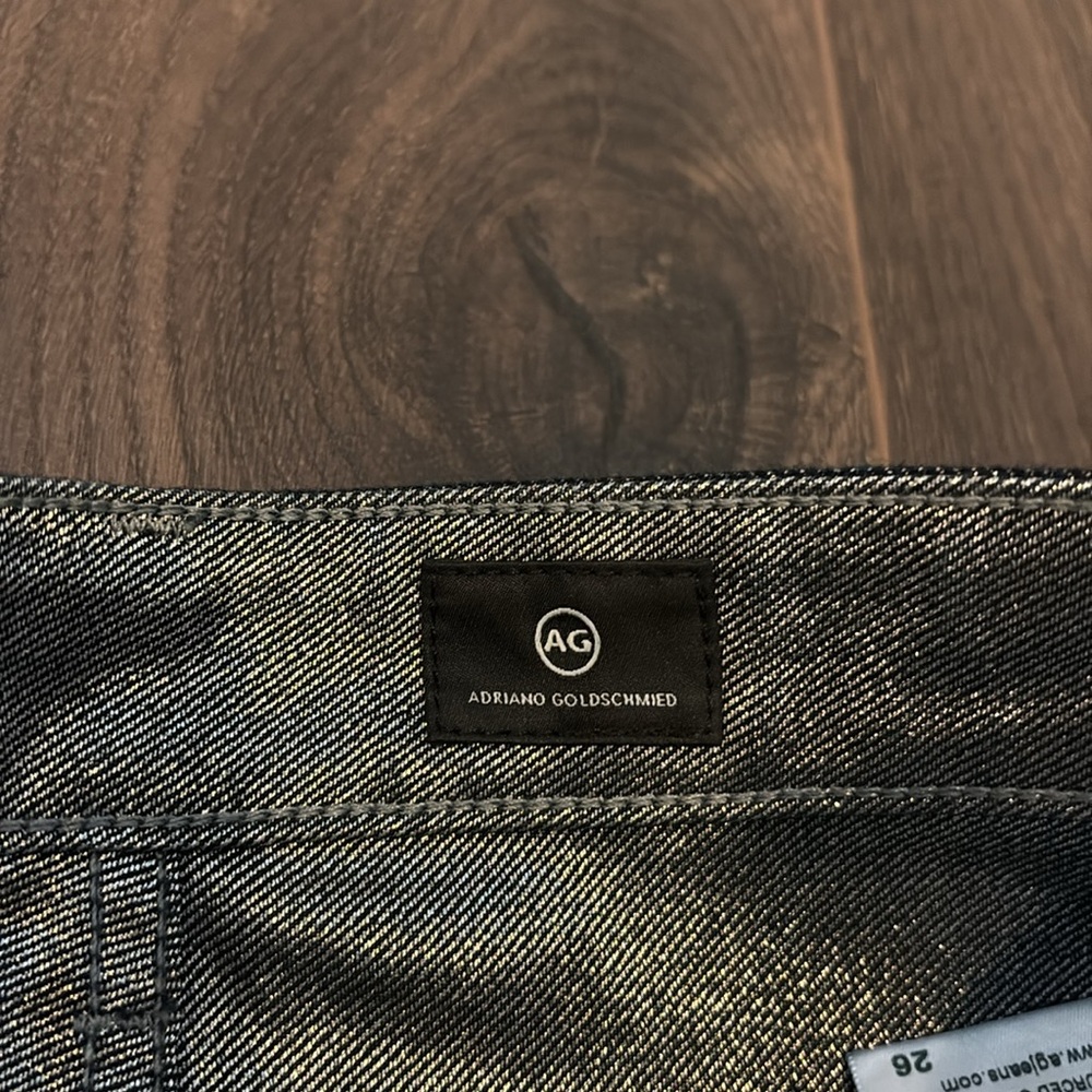 AG Dark Blue Wide-Leg Jean with silver shimmer and cuff - 26 - Picture 10 of 15